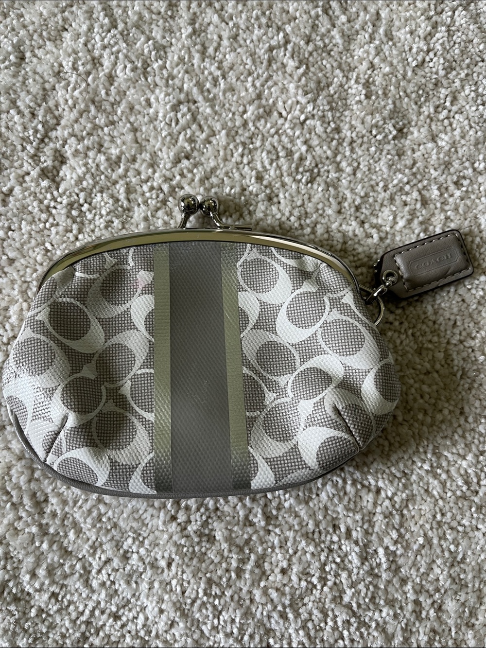 Coach Signature Change Purse